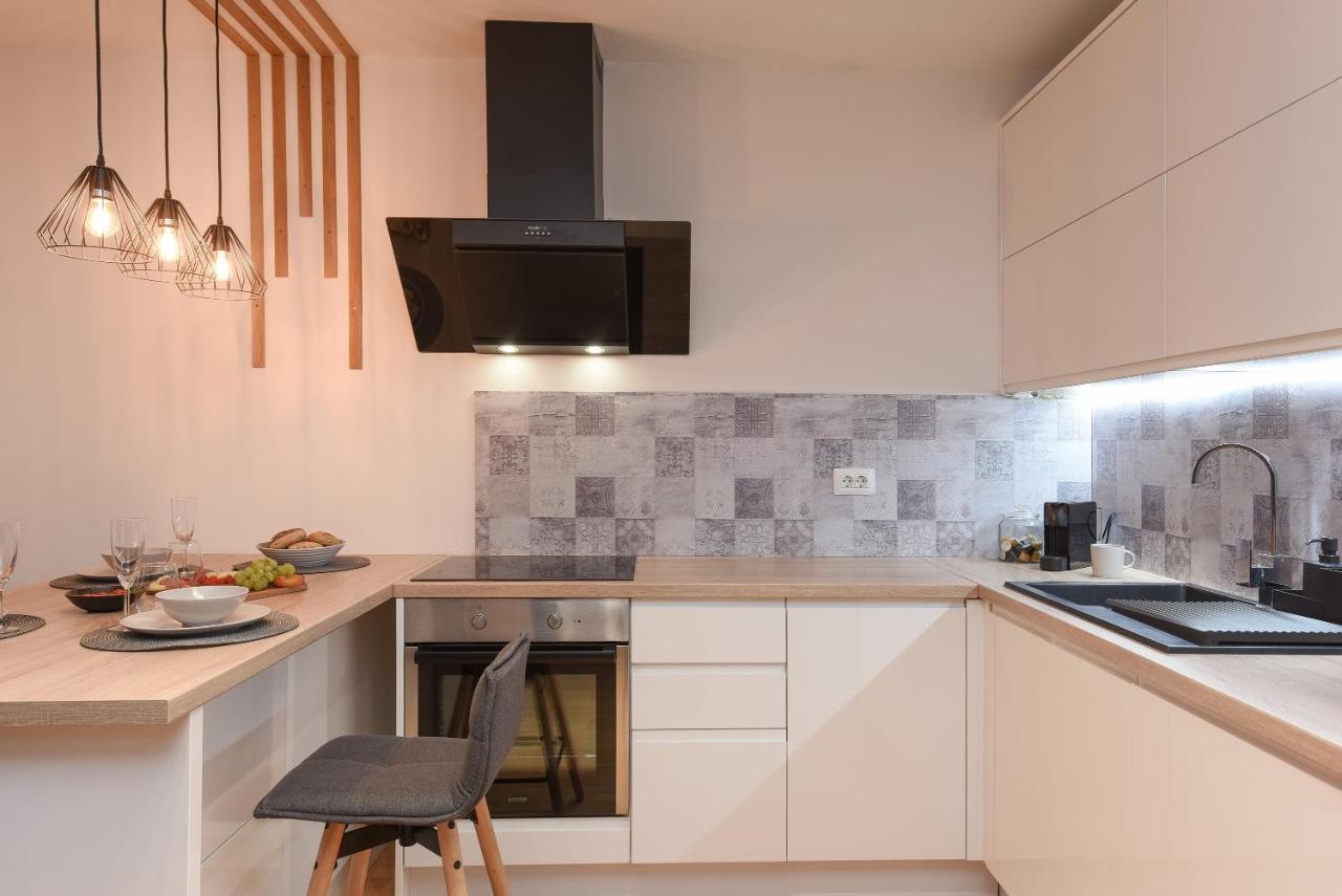 L&R Luxury Apartment- Free Parking Zadar Exterior photo