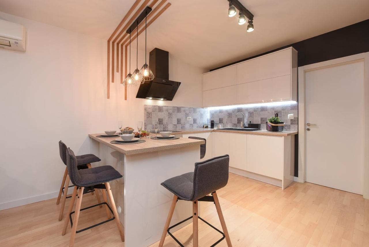 L&R Luxury Apartment- Free Parking Zadar Exterior photo