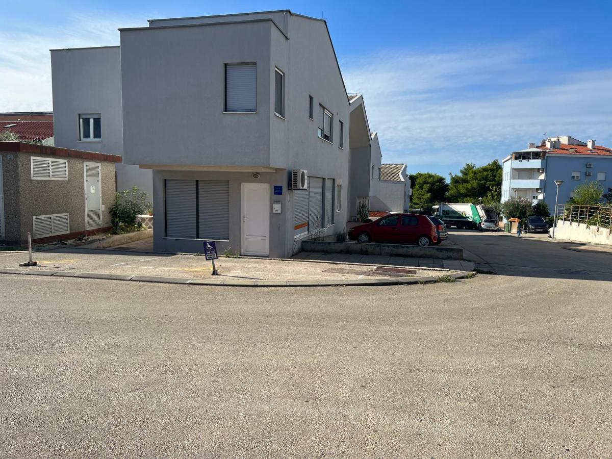 L&R Luxury Apartment- Free Parking Zadar Exterior photo