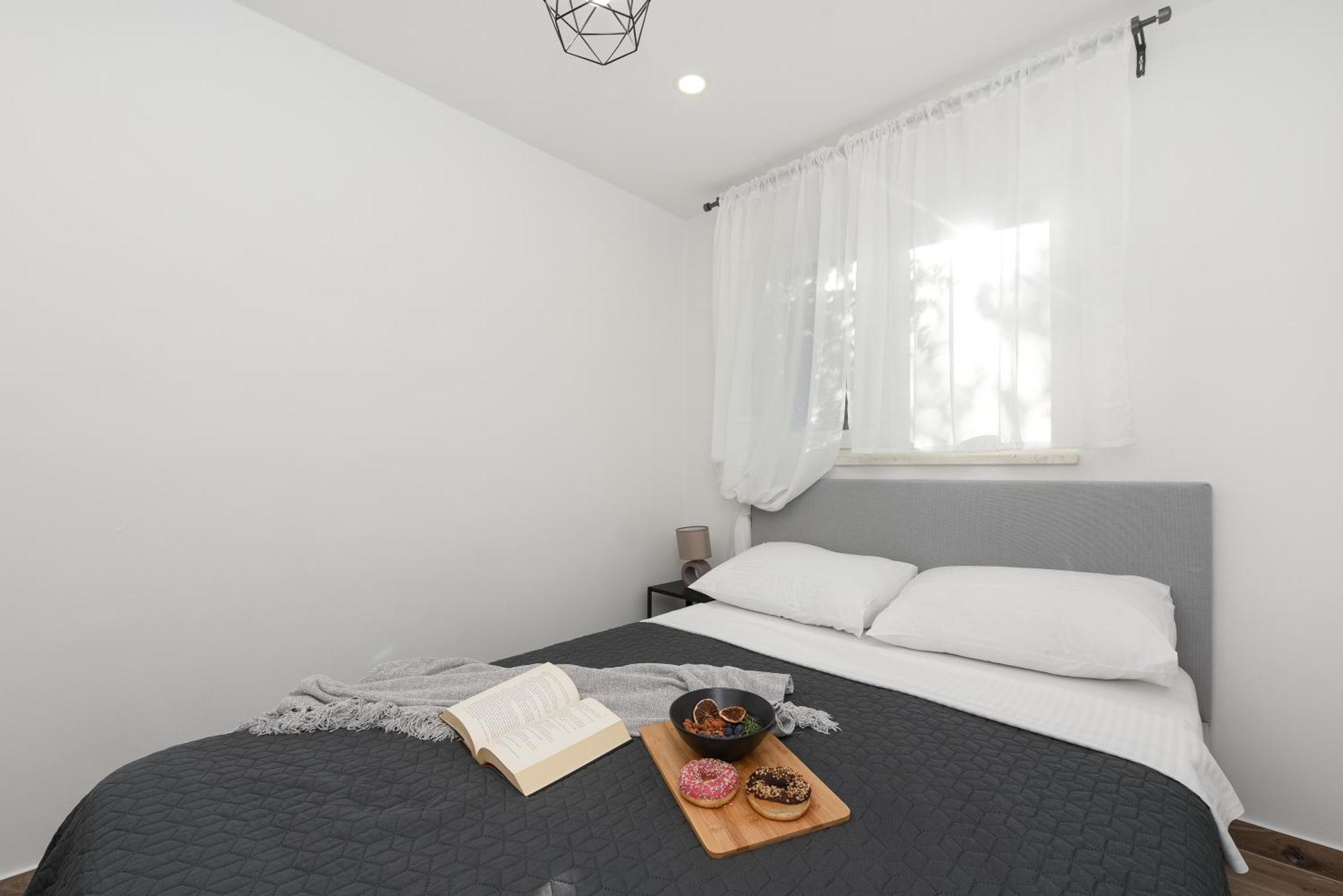 L&R Luxury Apartment- Free Parking Zadar Exterior photo